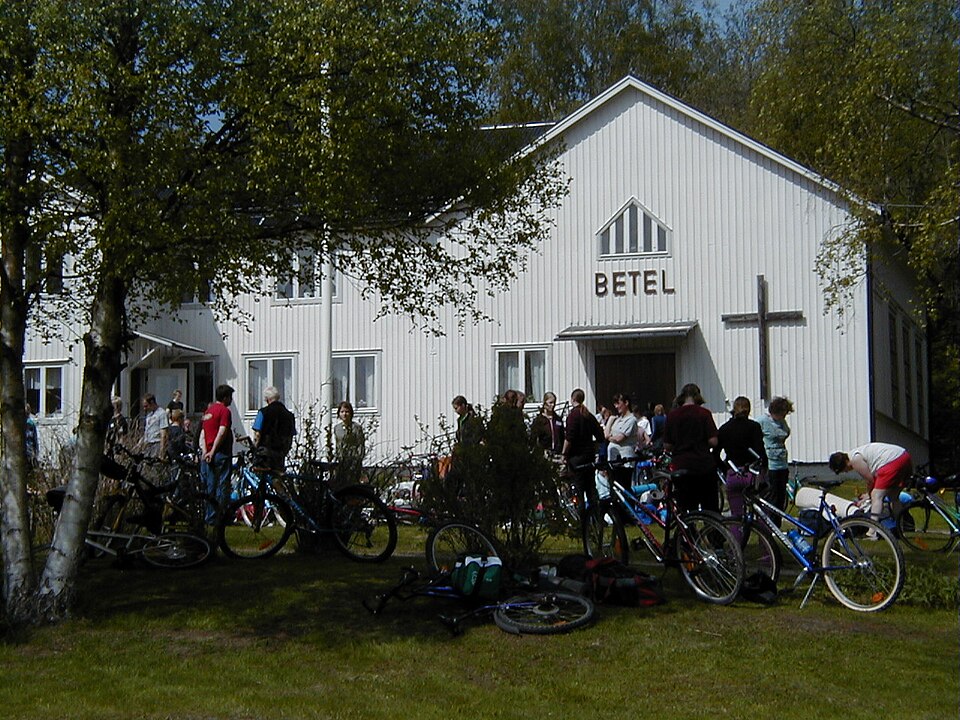 Edsta kapell i Ljustorp 2004