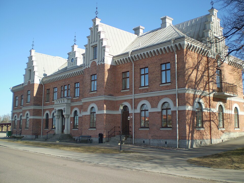 Järnvägsstationen i Söderhamn vid Södra Hamngatan 50.