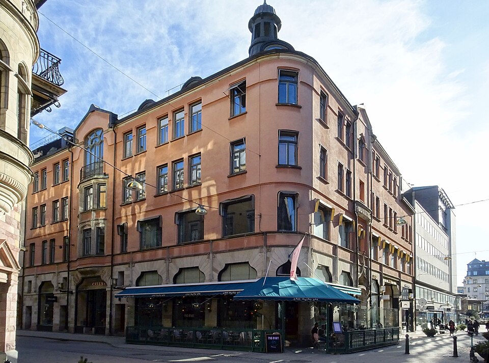 Rännilen 11, hörnet Mäster Samuelsgatan 5, Biblioteksgatan 8, byggår 1899 - 1900. Hagström & Ekman (Arkitekt) Håkan Bergkvist (Byggmästare) P. S. Bocander (Byggherre)