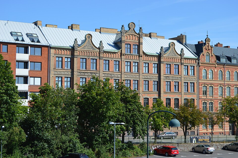 Brädgården 8