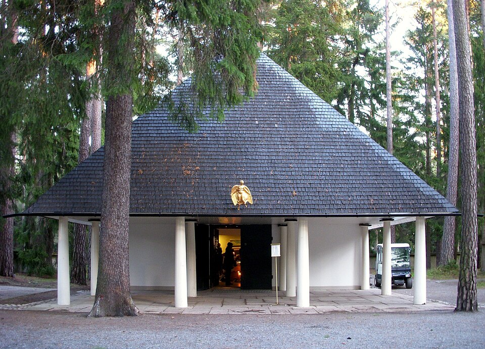 Skogskyrkogården, Skogskapellet
