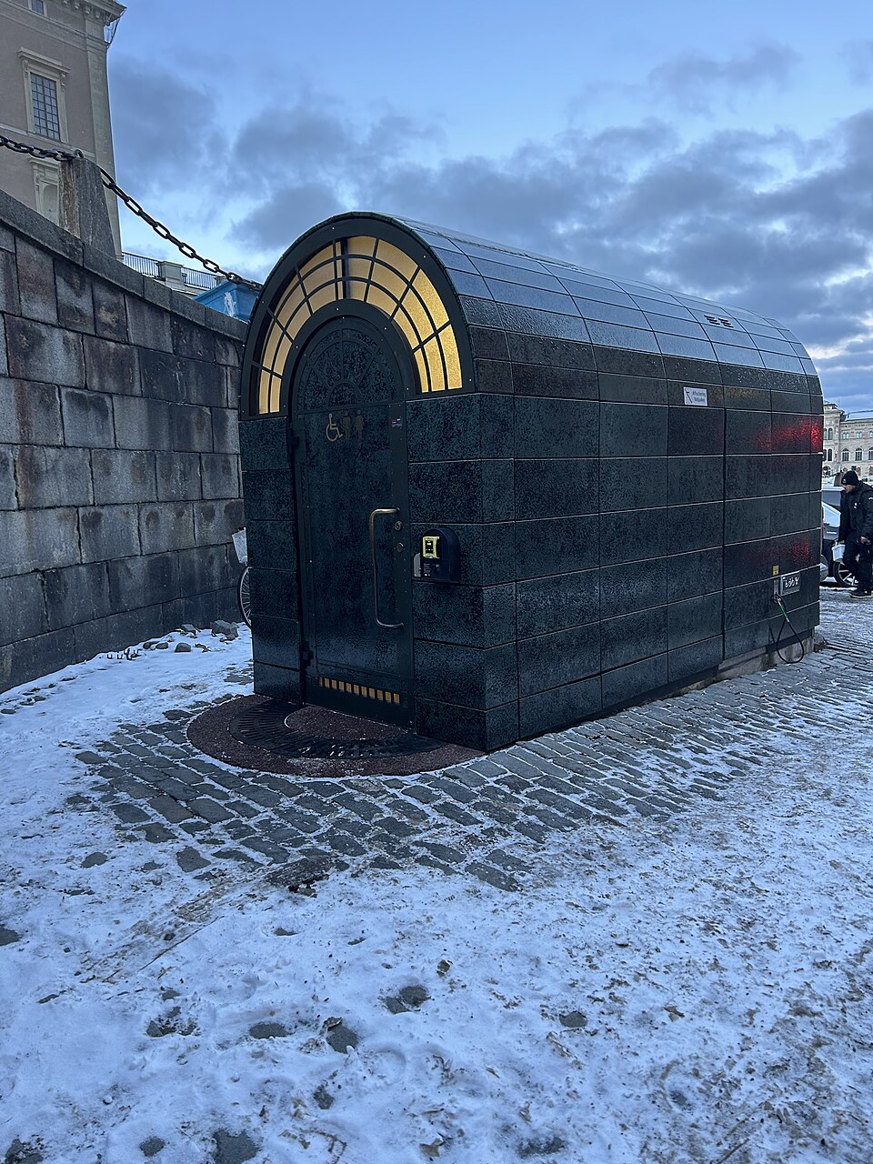 Stockholm offentliga toalett Slottsbacken - Österlånggatan 2026 jan