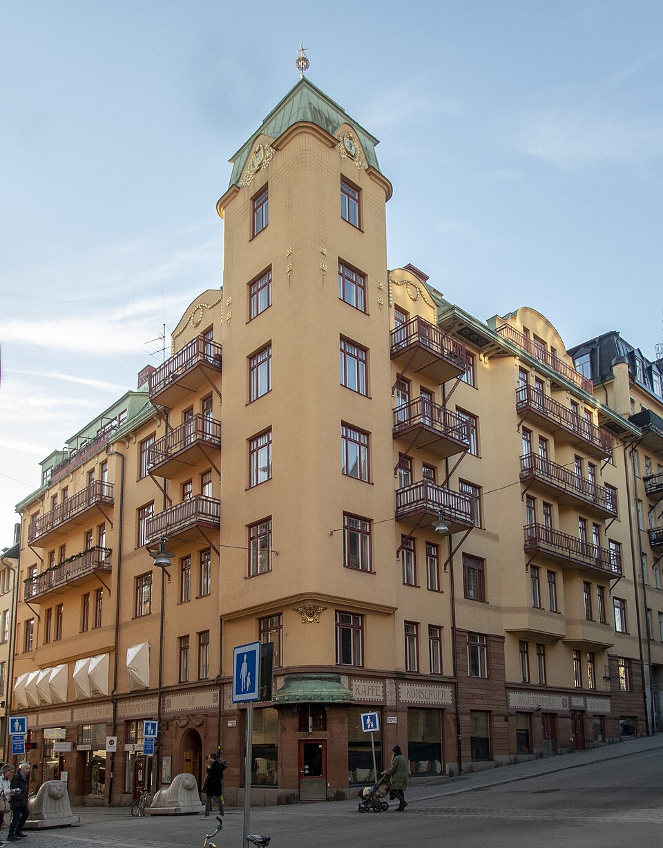 Blå tornet, Strindbergsmuseet, Vingråen 35 Drottninggatan 85, Tegnérgatan 43 Stockholm, Nybyggnadsår 1906 - 1907 C. G. Grip (Byggherre) Hagström & Ekman (Arkitektkontor) L. J. Nordenström (Byggmästare