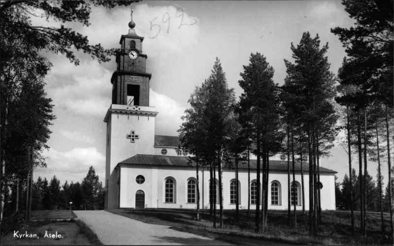 Notera Av dokumentationsskäl har originalbeskrivningen från Riksantikvarieämbetet behållits. Tillrättalägganden och alternativa beskrivningar bör införas separat från nedanstående information.Felaktig