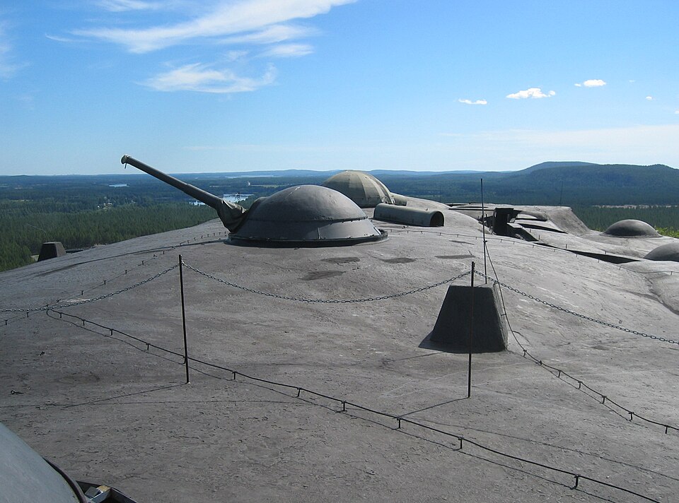 Armoured turrets on top of Rödberget fort, part of Boden Fortress. The guns are probably 12 cm L/50 Bofors M1924.