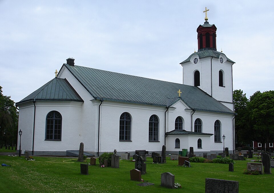 Traryds kyrka, sydvästra Kronobergs län i Markaryds kommun