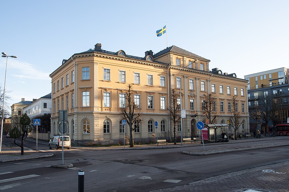 Residenset i Karlstad. Byggår 1869-71. Arkitekt: Johan Fredrik Åbom. Ombyggt 1921-23, arkitekt Bror Almqvist