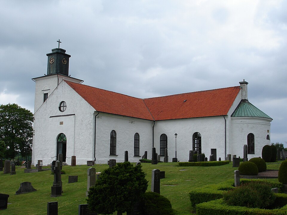 Västra Karups kyrka på Bjärehalvön, i Båstads kommun