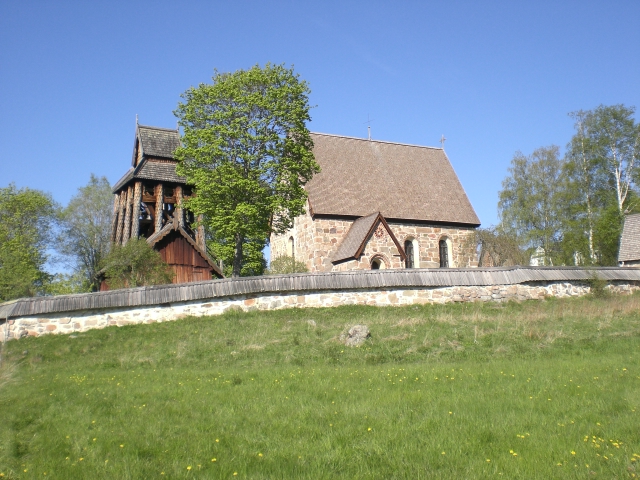 En Bild av Trönö gamla kyrka, Norrlands bäst bevarade medeltida kyrka.
