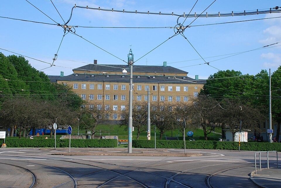 Kungsladugårdsskolan i stadsdelen Kungsladugård i Göteborg, sedd från Älvsborgsgatan.