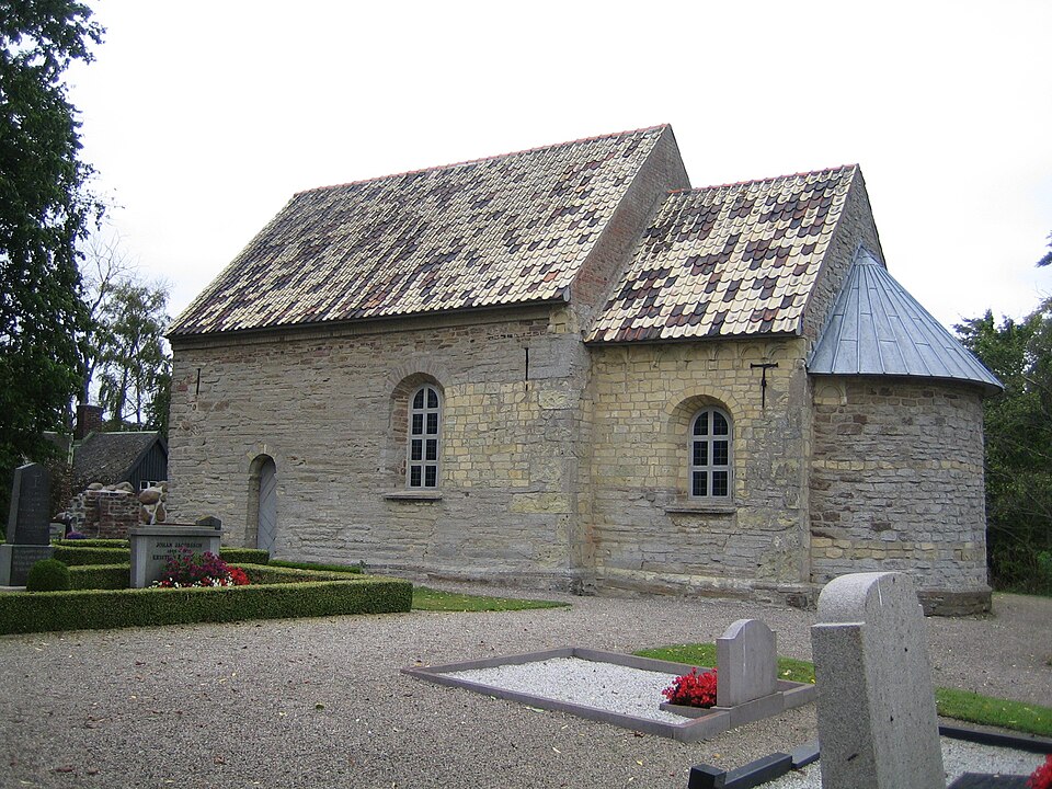 Borrie kyrka. Bilden tagen av mig själv 11 september 2005.