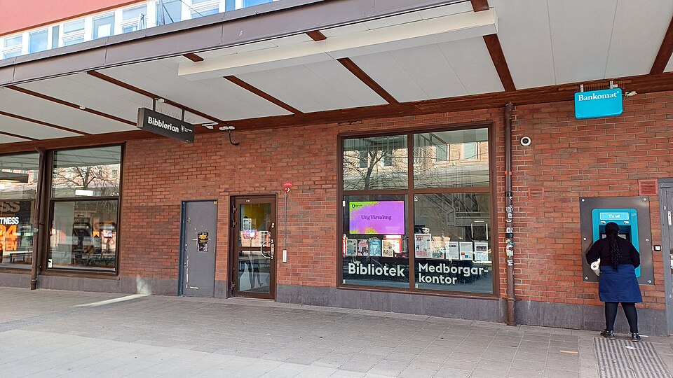 Bibblerian, Hässelby gårds bibliotek och medborgarkontor, i Hässelby gård i västra Stockholm