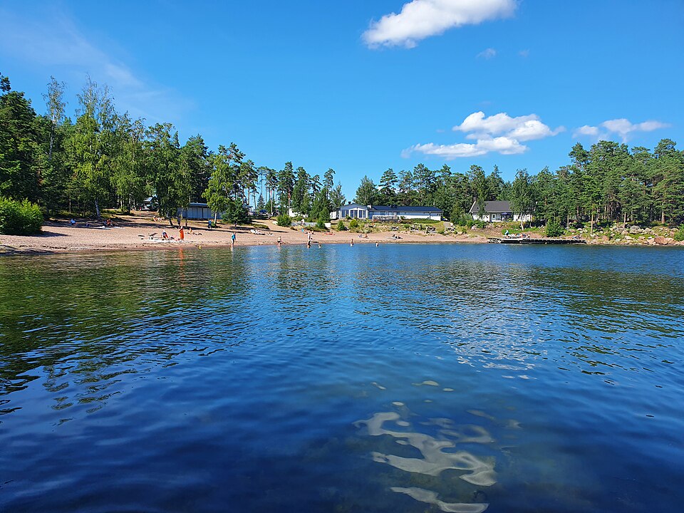public beach Tättö