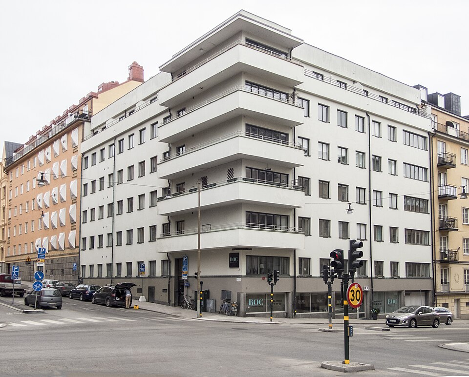 Berget 10, Dalagatan 10, Tegnérgatan 57 Stockholm Nybyggnadsår 1929 - 1930 Fastighets AB N:o 10 Kv Berget (Byggherre) Hugo Ehrlin (Byggmästare) Sven Markelius (Arkitekt) This is a photo of a building 