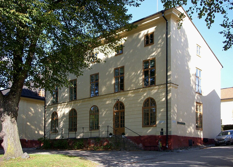 Långa raden 4 på Drottningholmsmalen "Apotekshuset"