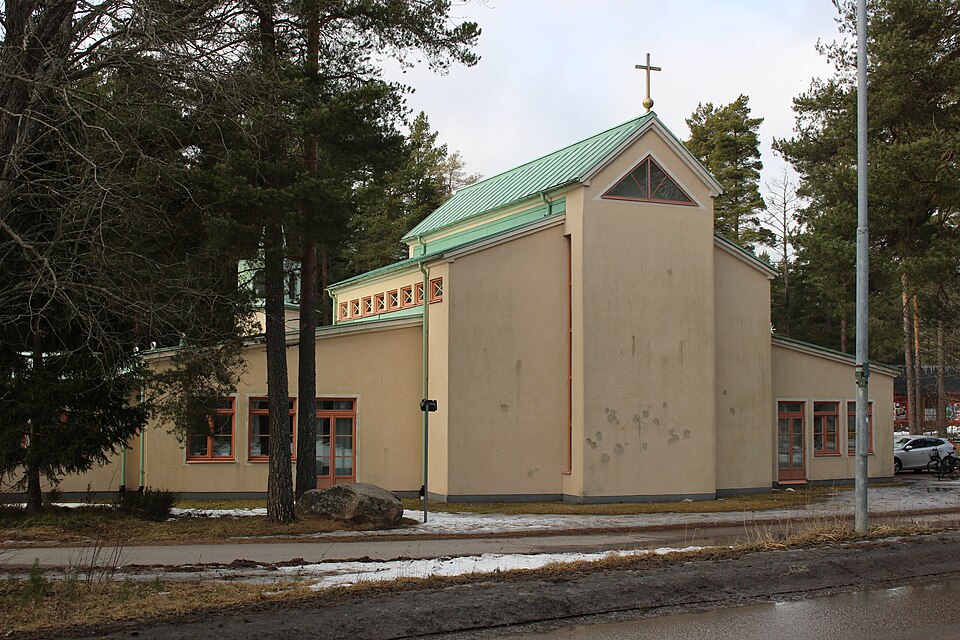 Björsjökyrkan från öster.