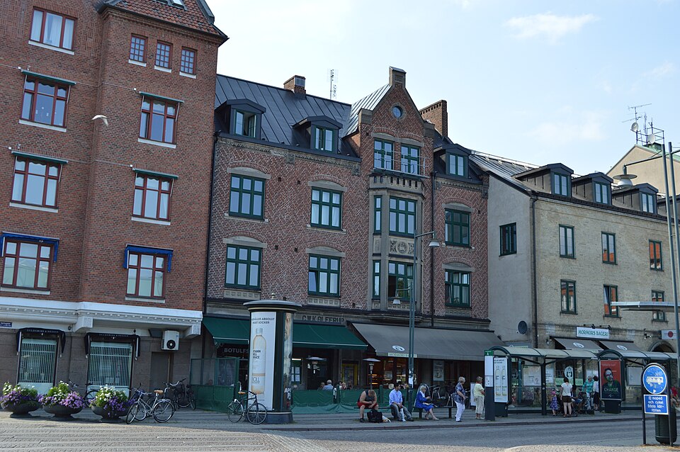 Vårfrugatan 8b, Lund