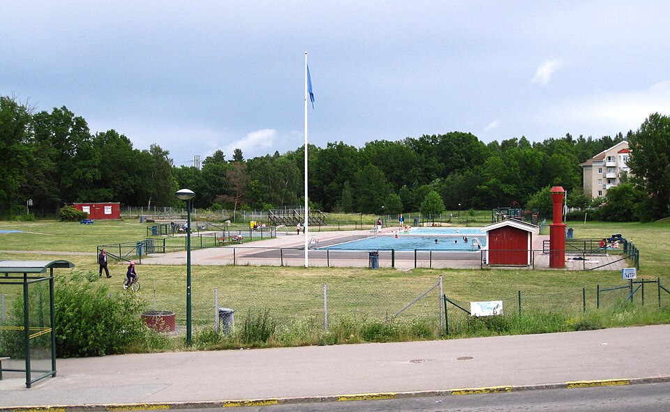 Älvsjöbadet, Hagsätra, södra Stockholm.