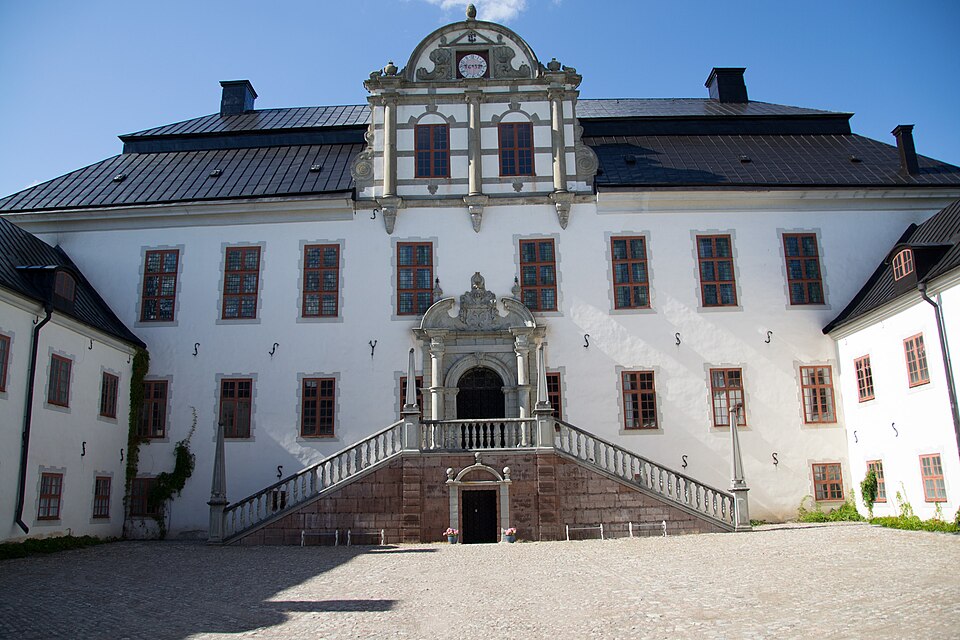 This is a photo of a protected building in Sweden, number 21300000013225 in the RAÄ buildings database.