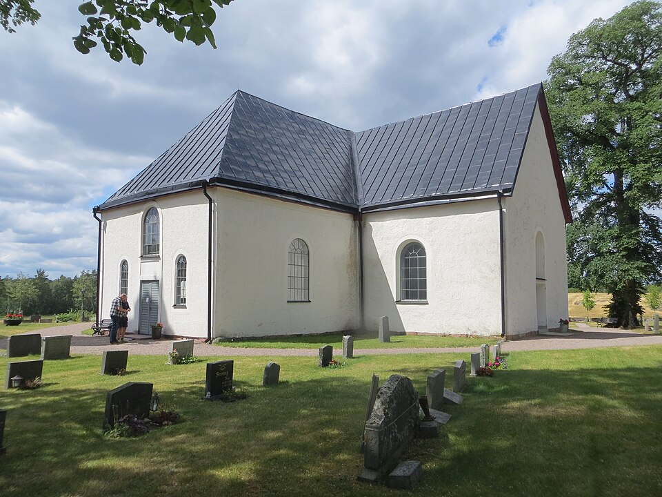 Exteriör Askeryds kyrka.