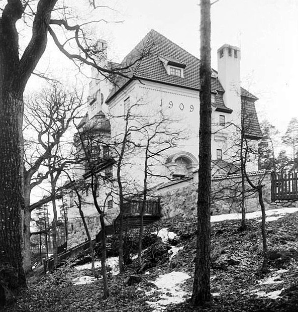 Överintendent Carl Möllers villa Bo på Djurgården , Sirishovsvägen 24