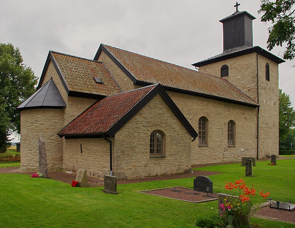 Norra Lundby kyrka (swedish:Norra Lundby church) in Norra Lundby parish, Valle hundred, Västergötland and Skara municipality, Västragötaland county, Sweden.