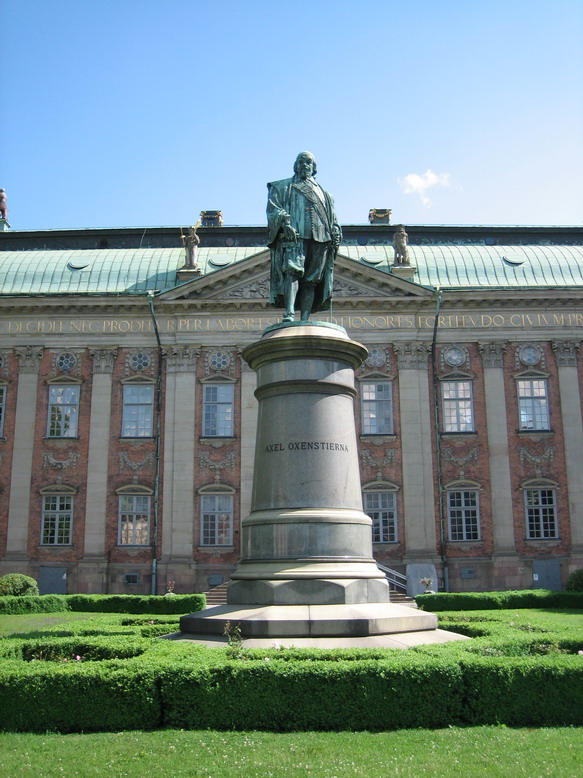 Axel Oxenstiernas staty