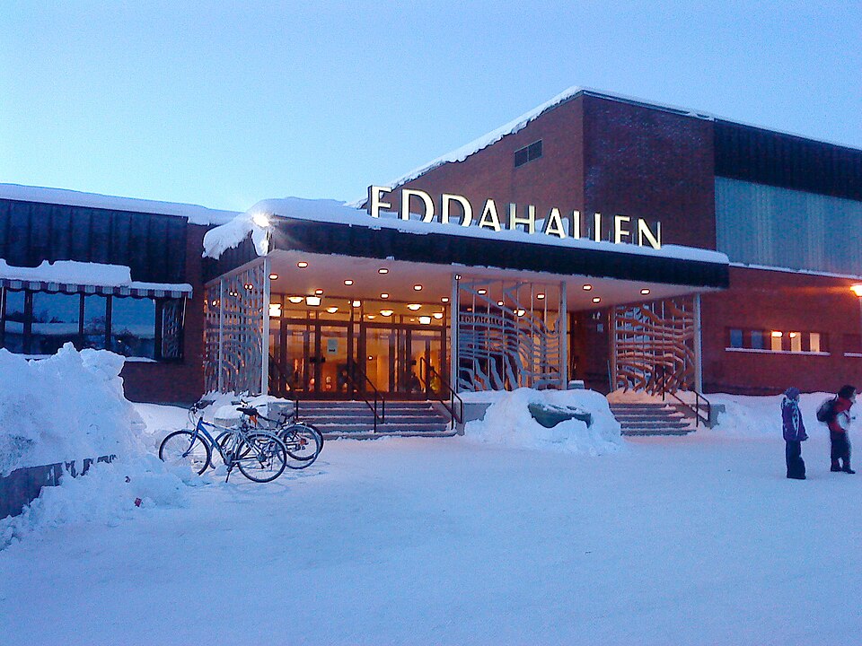 Eddahallen in Skellefteå. Swimming and sports.