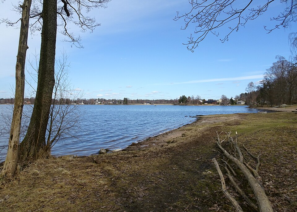 Drevviken, Gårdens bad, Vendelsö