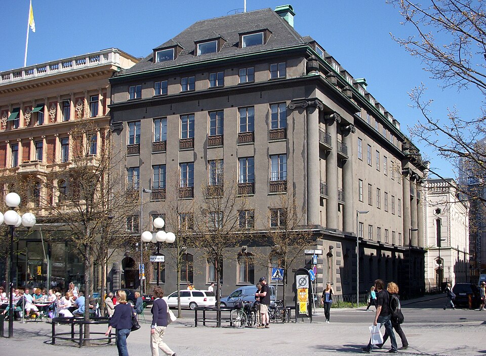 Jernkontorets nya hus på Kungsträdgårdsgatan 10, Norrmalm i Stockholm. Byggår 1913-1914. Arkitekt Ivar Tengbom.