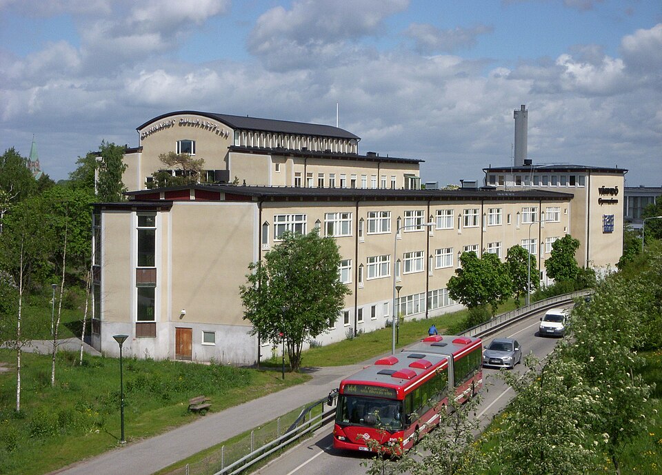 Värmdö Gymnasium vid Gullmarsplan, Årsta