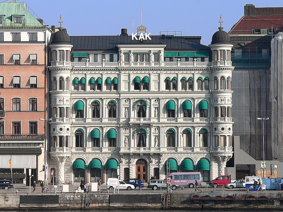 KAK = Royal Automobile Club (with Grand Hotel to the left)