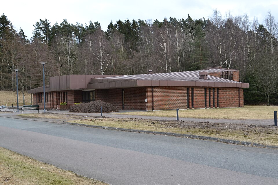Fridhems kyrkogård, kapellet