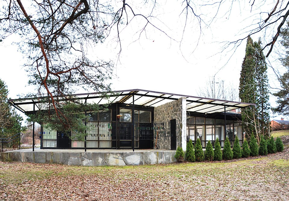 Villa Prenker i Kungsör av Bruno Mathsson