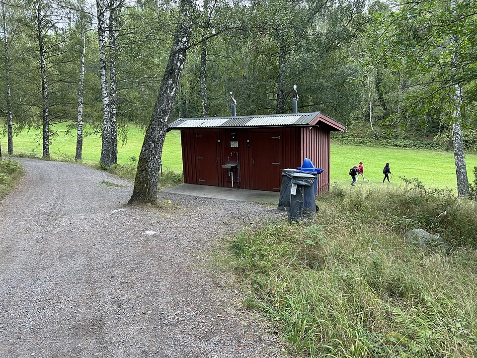 SAT Grinda toalett södra bryggan 20250826