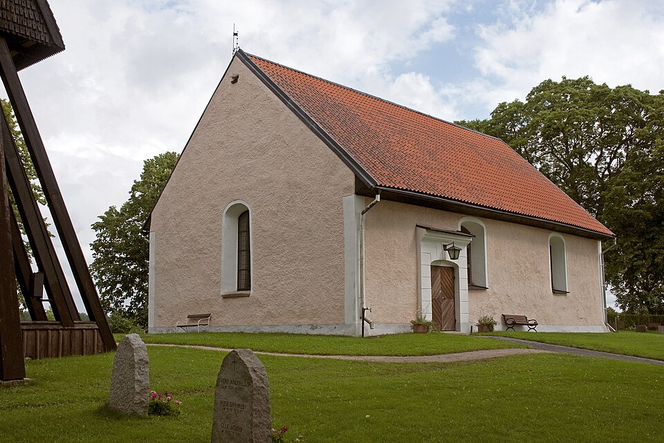 Bergshammars kyrka i Nyköpings kommun.