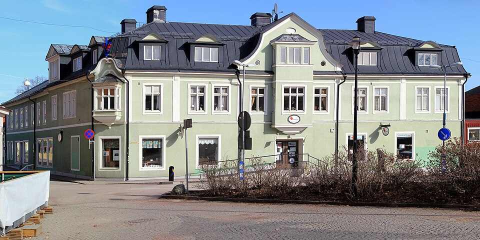 Gamla järnhandeln i Hedemora, Dalarnas län, Sverige. Ritad av Carl Johan Perne.