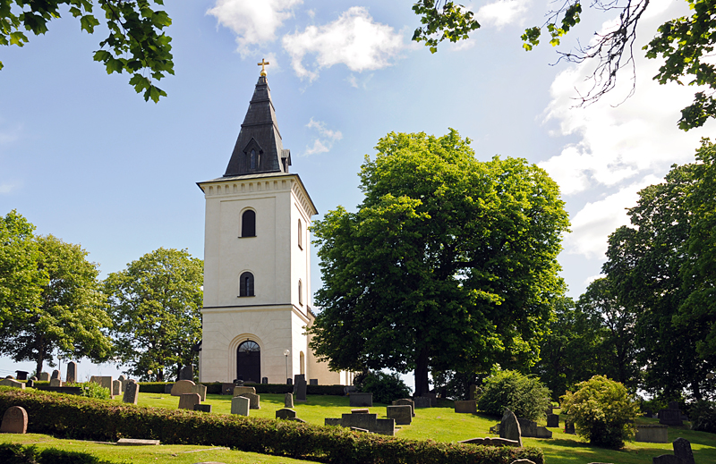 Mellösa kyrka i Flens kommun