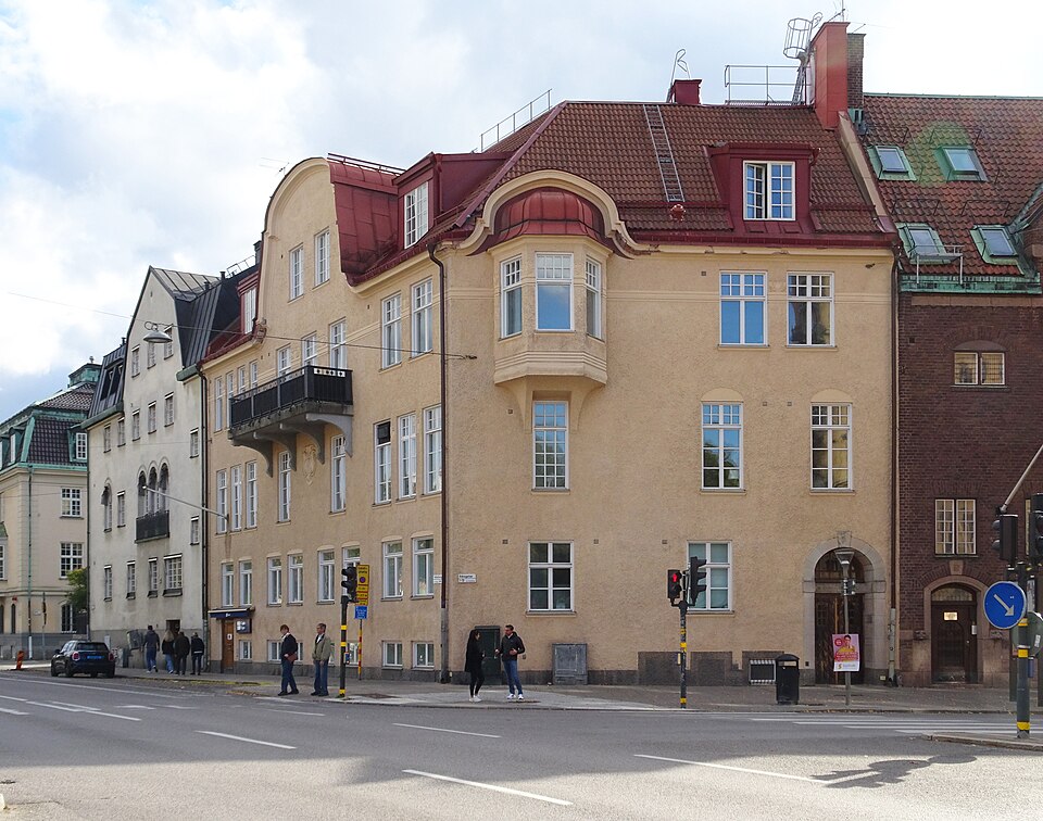 Tofslärkan 8, Odengatan 1, Valhallavägen 58 Nybyggnadsår 1909 - 1911, Albin Brag (Arkitekt) Georg Hesselman (Byggmästare), Johan Arvedson (Byggherre)