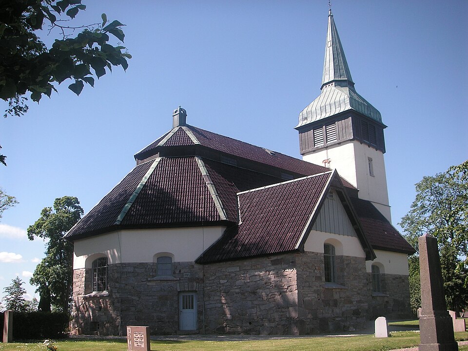 Church in Hackvad (Sweden)