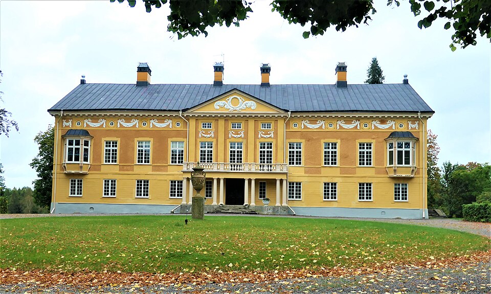 Trystorps slott, Fjugesta, Sweden