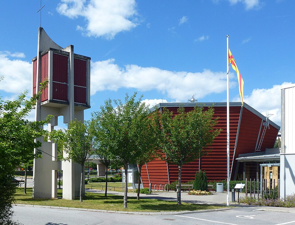 Ljusets kyrka, Hallunda
