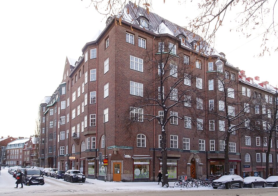 Lövsångaren 4, Odengatan 19, Bragevägen 21, byggår 1912-1913, C. W. Althén (Byggmästare), Erik Carlsson (Byggherre), Fastighets AB Utsikten (Byggherre), Höög & Morssing (Arkitekt)