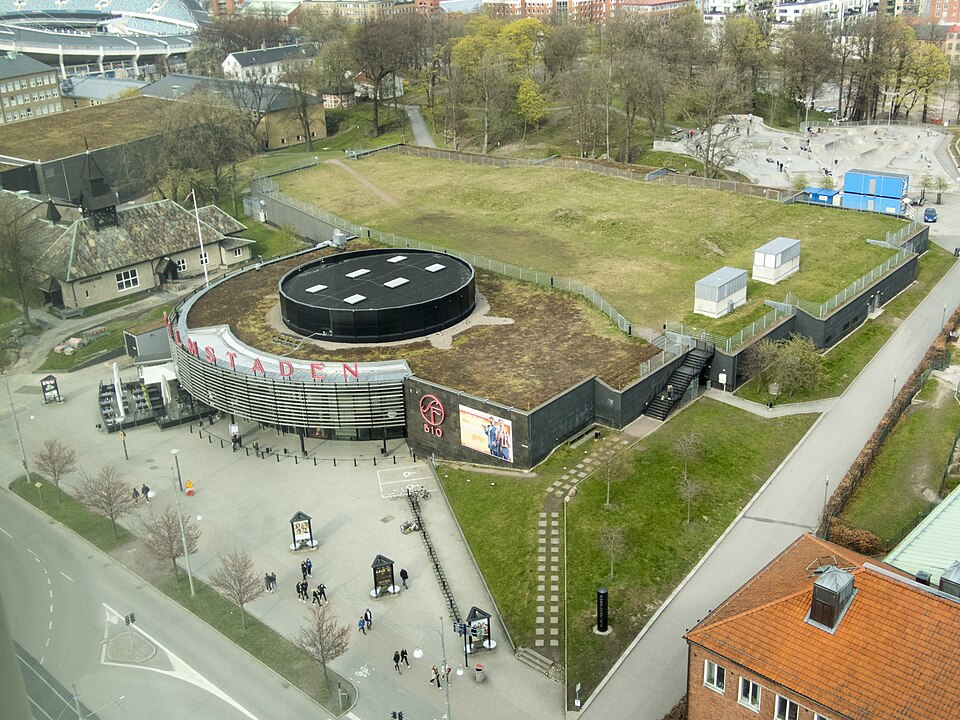 Filmstaden Bergakungen, invigd 2006. Arkitekt Håkan Cullberg
