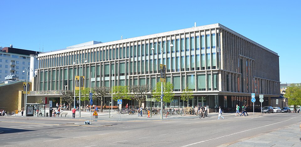Göteborgs Stadsbibliotek (Public library in Gothenburg, Sweden), View from Götaplatsen, after refurbishment 2014