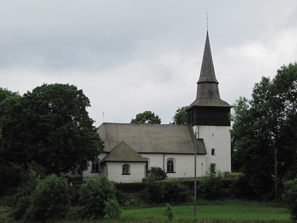 Oppeby kyrka