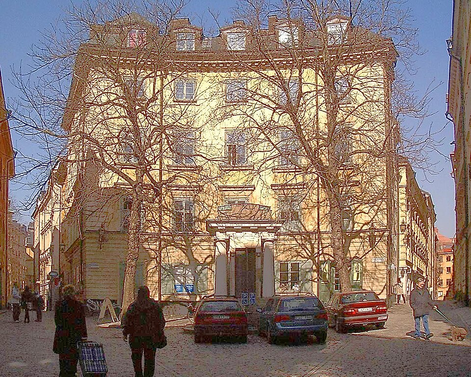 w:Tyska Brunnsplan, Gamla stan, Stockholm. Light and perspective modified.