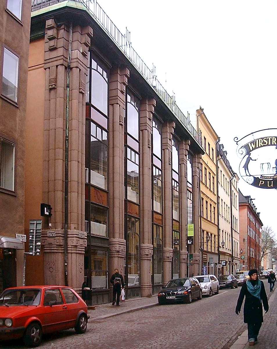 Front of 10-12, w:Stora Nygatan. Gamla stan, Stockholm.