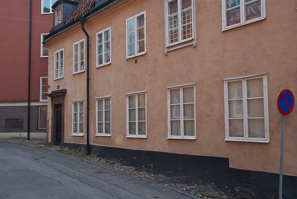 Nederlandet mindre 9