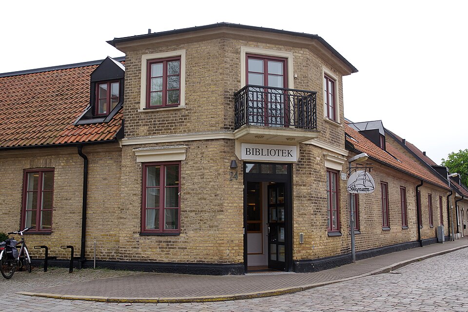 Library on Kaptensgatan in Råå